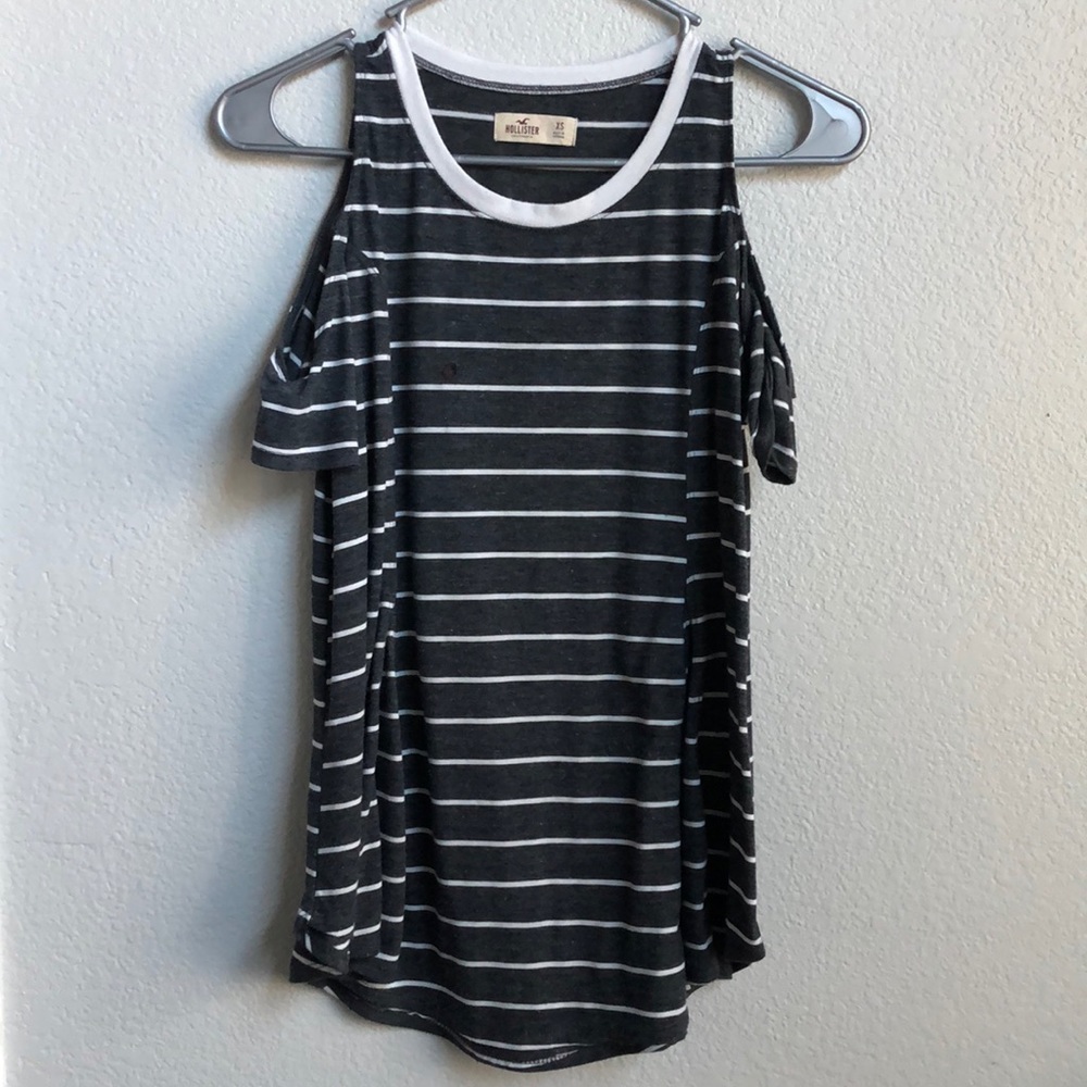 Hollister off the shoulder